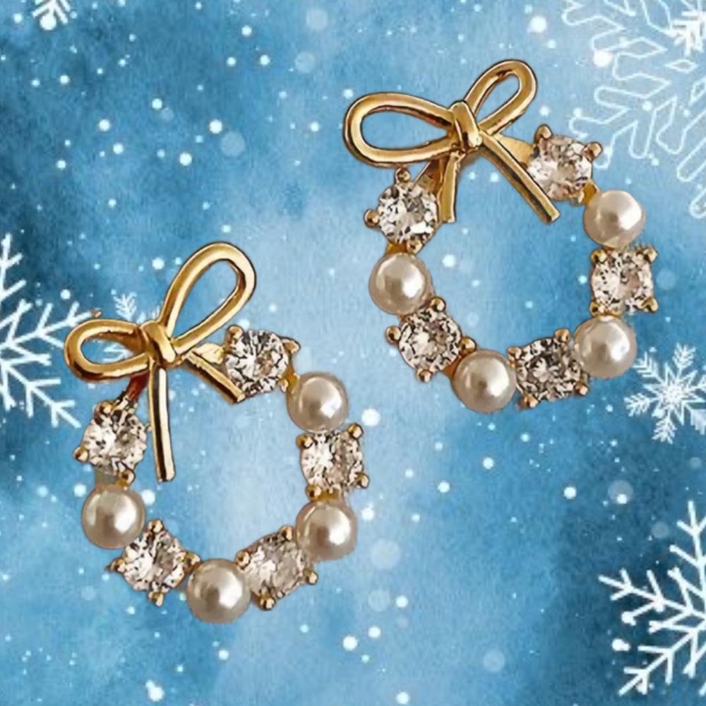 Christmas Gold Bow Pearl & Crystal Wreath Stud Earrings -